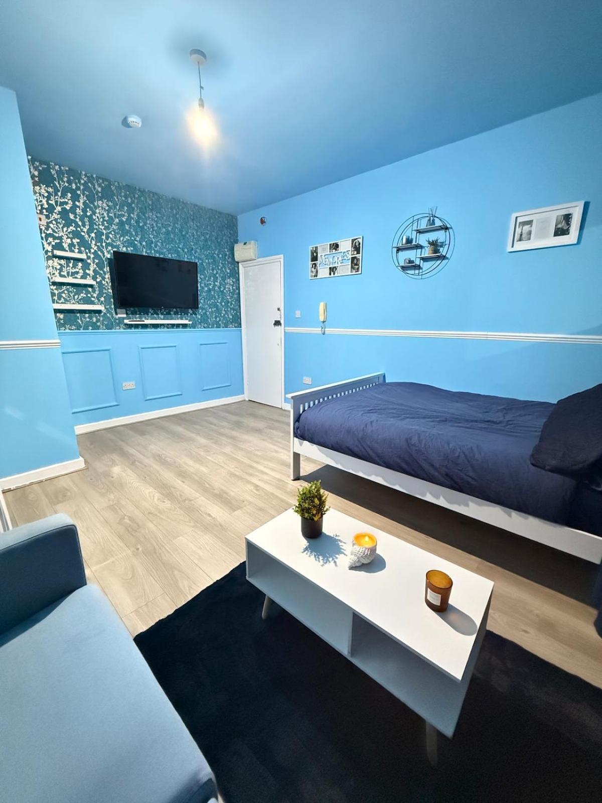 The Aqua In Centre Apartment *